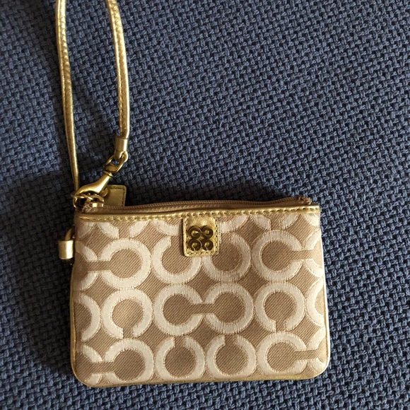 Coach Handbags - XMAS PRICE DROP ❣️❣️